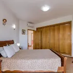 Do Villa