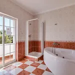 Villa Do *
