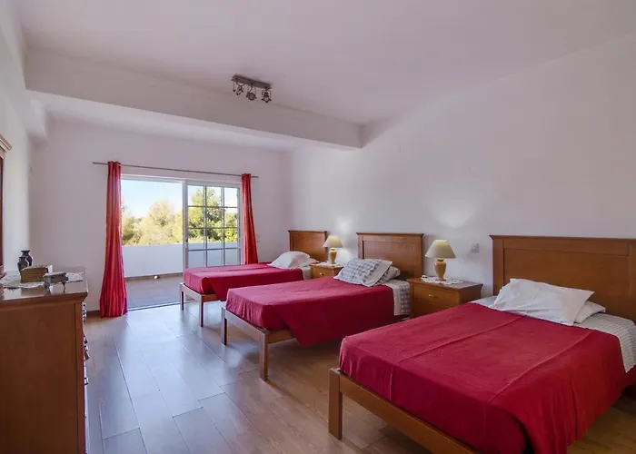 Do * 阿尔布费拉